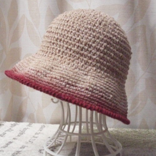 綿麻の夏帽子 赤系の縁編み ニット帽・ビーニー june-pato 通販