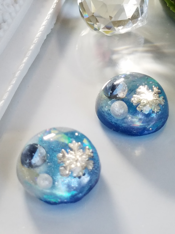 【送料無料】イヤリング「snow crystal」綺麗な雪の結晶 2枚目の画像