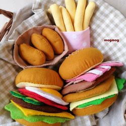 受注作製】フェルトおままごと♡ ハンバーガーセット おもちゃ