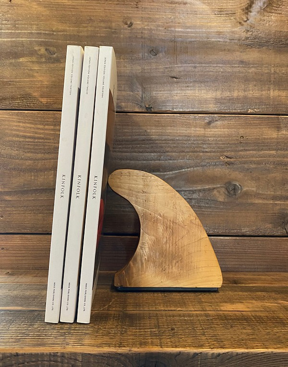 数量限定　ブックエンド　木製　ウッド　サイン　FIN　オブジェ　サーフボード　フィン　木製文字　SURF　サインレター　 6枚目の画像