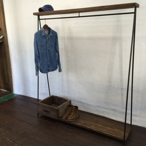 アイアン　ハンガーラック　木　古木　★送料込　キャスター付　インダストリアル アイアン ハンガーラック 木 古木 ☆送料込 キャスター付