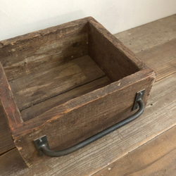数量限定　OWB - 40　古材　ボックス　アイアン　木箱　収納　取手　多目的箱 4枚目の画像