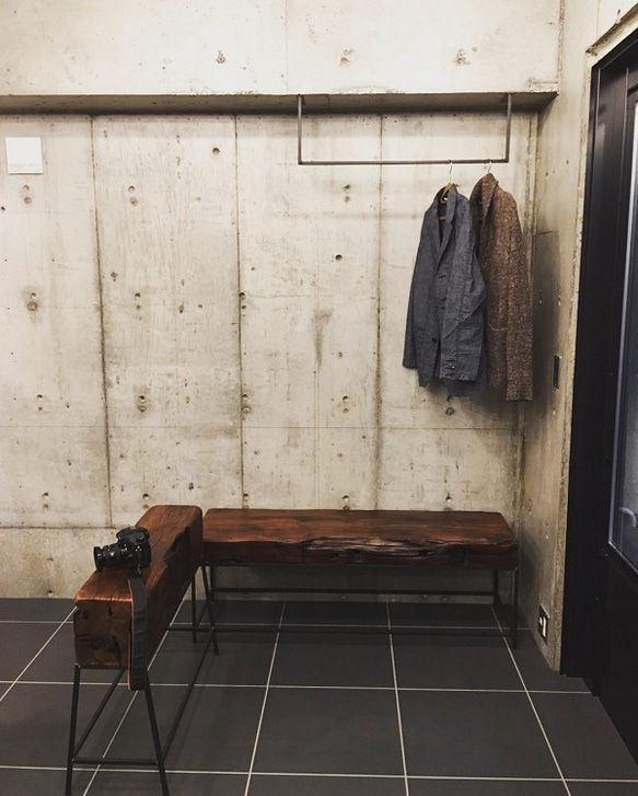 サイズオーダー可能　HH-200　2辺200cm以内　天井　吊り下げ　ハンガーラック　部屋干し　室内干し　物干し　新生活 HH 画像作品 奥行 天井に付けるベース部分 色ムラ