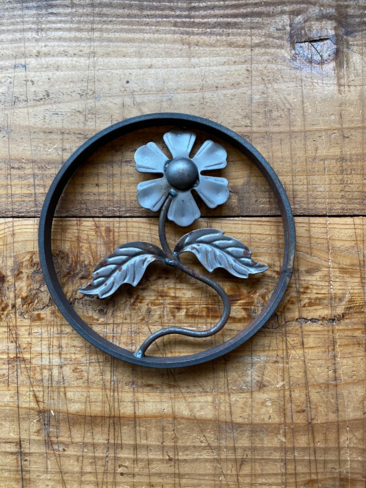 数量限定　CF-15-23　創意工夫　アイアン　パーツ　溶接　材料　鉄　装飾　柵　フェンス　花　溶接部材