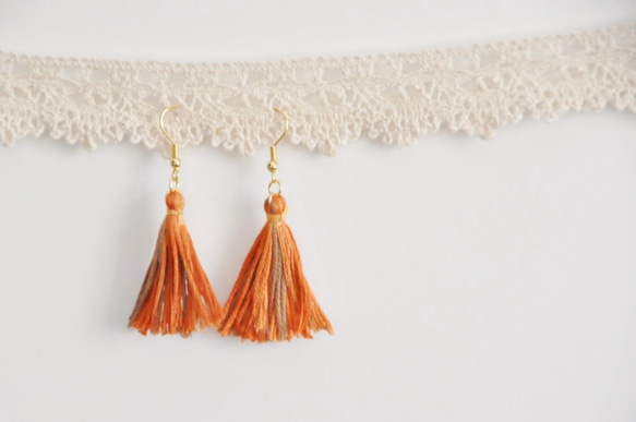 armei <訂製> 秋色。秋楓 流蘇耳環 Autumn Maple Tassel Earrings Koyo 第2張的照片