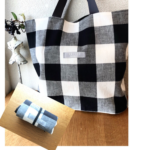 エトロの素敵な素敵なバックです。刺繍やスパンコール、すべて素敵ですよ。 エトロの素敵な素敵なバックです。刺繍やスパンコール、すべて