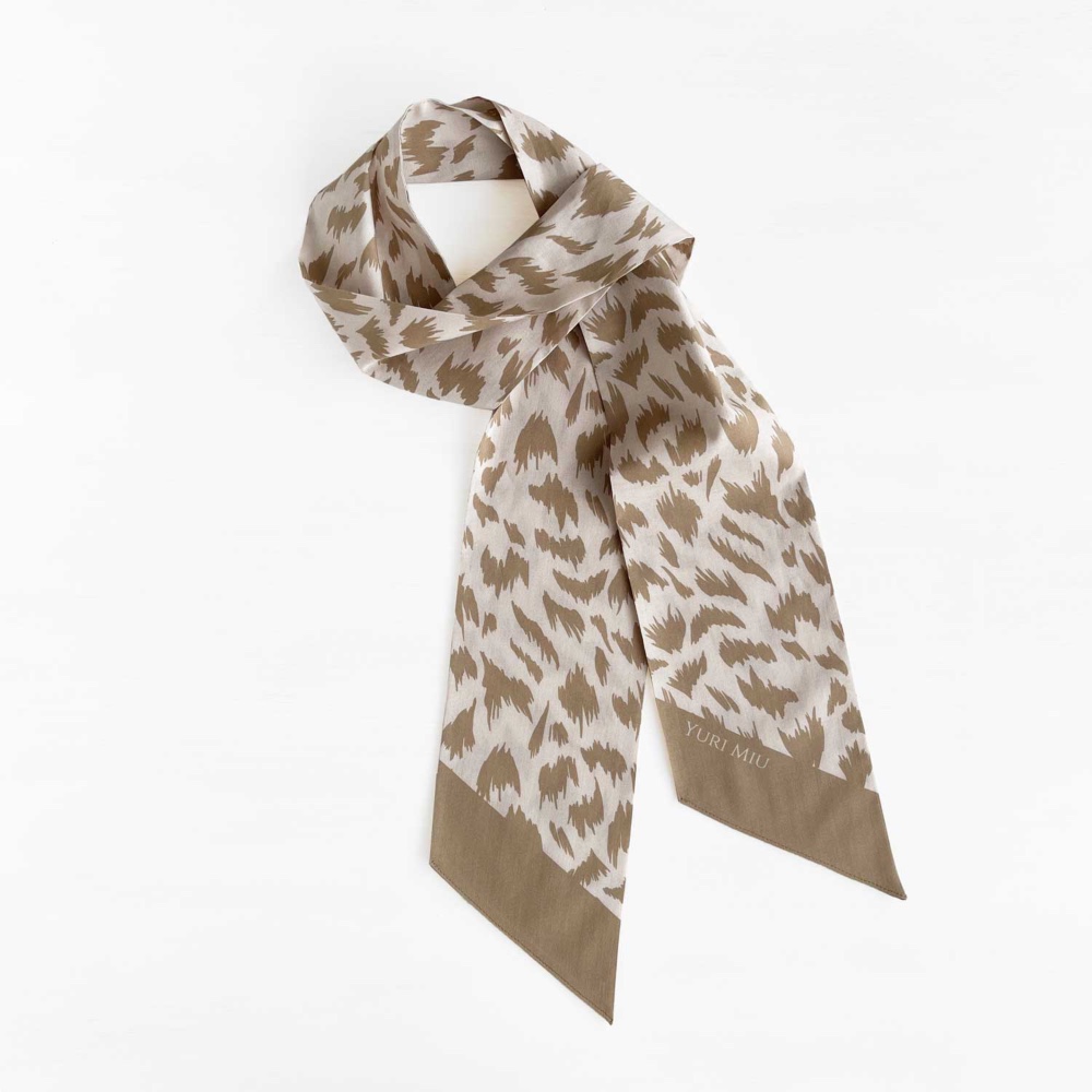 スカーフ｜フラッフィ・グラス / 大人のベージュ色 （細長フォルム / コットン100％）