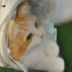 羊毛フェルト 猫 ～ゆらゆら茶トラ〜 4枚目の画像