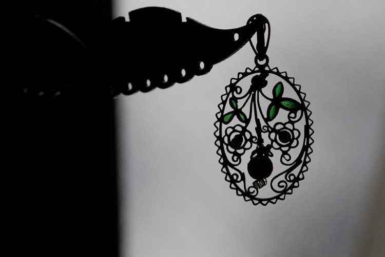 ドイツアンティークペンダントトップ(シルバー製)　DAPTS01