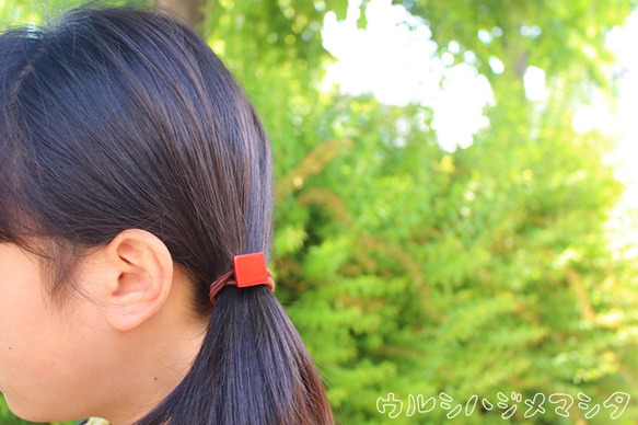 漆のヘアゴム【朱】(四角･小) /Square URUSHI Hair Elastic(S-Vermilion) 4枚目の画像