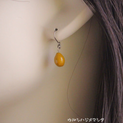 漆のしずく(黄)－ピアス･イヤリング－ ／ Drop of URUSHI(Yellow) -Earings- 2枚目の画像