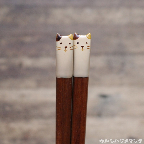 拭き漆の箸(三毛猫)【18cm･子供用】／URUSHI CHOPSTICKS(CALICO CAT) 2枚目の画像