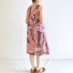 茶葉耀斑連衣裙/棕色x珊瑚[S〜3L] 第5張的照片