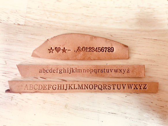 活字 5号 1セット アルファベットと数字、記号各1個 総個数70個