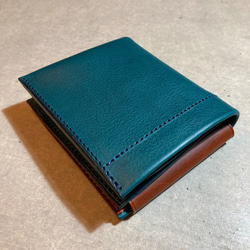 Dew-001　使うほどに美しく完成する二つ折り財布　青色 5枚目の画像