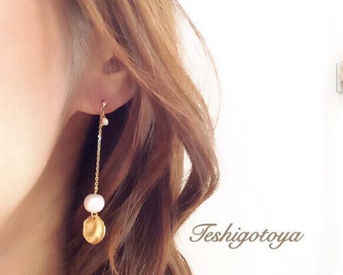 14Kgf天然石 レースのパールとオパールのキラメキとチェーンの揺らぎ