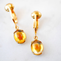ヴィンテージスワロフスキーのイヤリング　amber sabrina 3枚目の画像