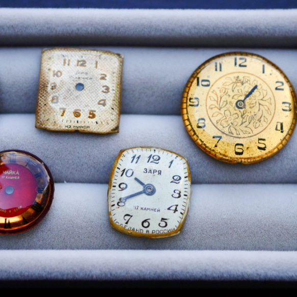 ヴィンテージ時計のブローチ  cb-5 3枚目の画像