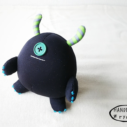 Amazon.co.jp: ブラック ふなっし ぬいぐるみ がま口 ① : おもちゃ