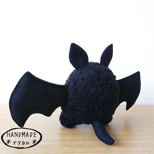 コウモリ風ひとつめちゃん② ぬいぐるみ HANDMADE *ryan* 通販