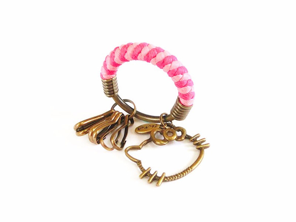 【UNA-優娜手作】 鑰匙圈(小)5.3CM 桃紅＋粉紅+簍空KITTY貓 手工 編織 腊繩 鐵環 客製化 第5張的照片
