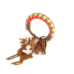 【UNA-優娜手作】 鑰匙圈(小)5.3CM 紅＋橘色＋亮黃＋湖水綠+花麋鹿 手工 編織 腊繩 鑰匙圈 客製化 第4張的照片