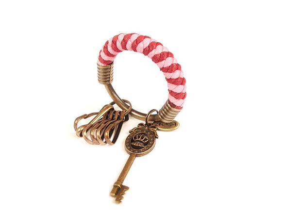 【UNA-優娜手作】 鑰匙圈(小)5.3CM 粉紅＋酒紅＋蝴蝶結皇冠鑰匙 手工 編織 腊繩 鐵環 客製化 第2張的照片
