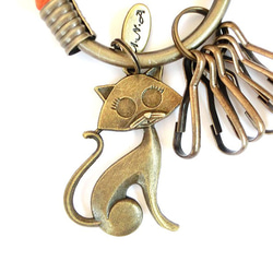 【UNA-優娜手作】 鑰匙圈(小)5.3CM 湖水綠＋橘＋端莊貓咪 手工 編織 腊繩 鐵環 客製化 第2張的照片