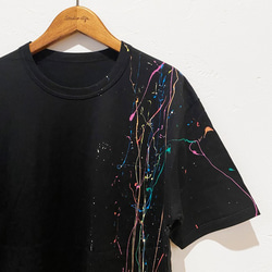 Tシャツ「flow」色が交わる個性的な世界！ユニセックス！夏【5日内に発送】 1枚目の画像