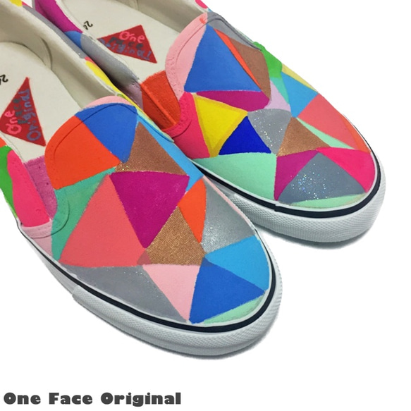 スニーカー「pattern」カラフルな三角デザイン！【2E】【受注制作】【名入れ可】 2枚目の画像