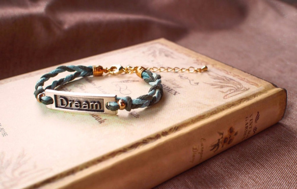 綠綠亞 【夢想羈絆】 DREAM編織手環 (藍墨綠款) 第1張的照片