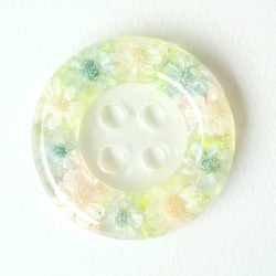 「baby pastel」優しい色のボタンヘアゴム 2枚目の画像