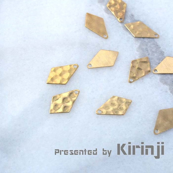 4）BU531「ひし形/ティアードロップ 」ハンマー打ち 真鍮パーツ