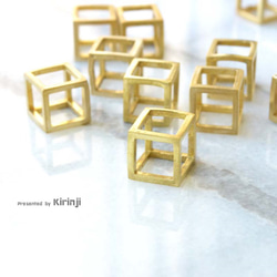 「キューブ/cube型 10mm」　艶消し　真鍮パーツ　TKK2 1枚目の画像