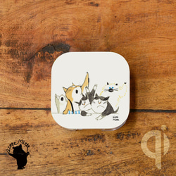 Xperia Aquos Galaxy Pixel iPhoneSE2 充電器 ワイヤレス qi 猫 ねこ＊名入れ 1枚目の画像
