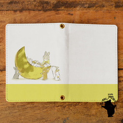 うさぎのパスポートケース 障害者手帳 ケース パスケース 黄色 イエロー かわいい ウサギ 赤ちゃん＊名入れ可 1枚目の画像