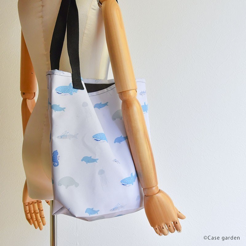 トートバッグ カバン バッグ 全面プリント トートバック かわいい おしゃれ 大きめ＊鯨 クジラ 夜空 月 七夕2025
