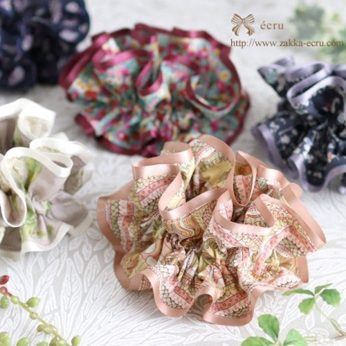 シュシュ [ ダブル ] ：リバティ セリーヌ Celine ブルーグレー