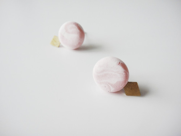 Marble Pink Diamond Earring-粉紅菱形圓耳釘/手工手作耳環/禮物飾物 第4張的照片