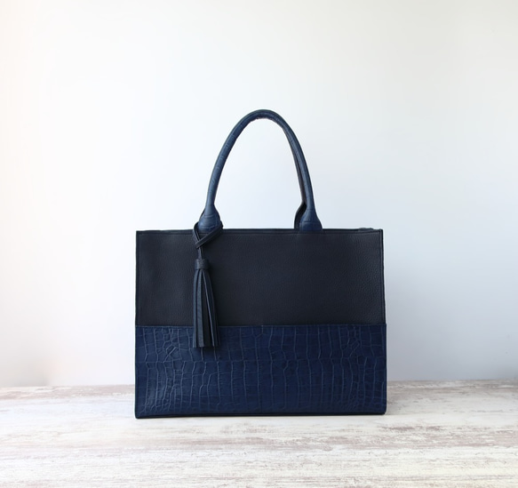 海外インポート　A4サイズ　トートバッグ A4サイズしかくトートbag・ver2（ファスナー付き）☆彡ネイビー