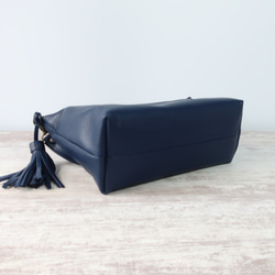 ふんわり２WAYbag（S)マチ幅１１㎝ver☆彡ネイビー・シュリンクレザー・受注製作 4枚目の画像