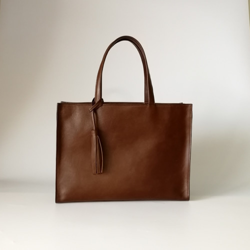 人気シリーズ】A4サイズしかくトートbag☆彡外縫いver・受注製作・お色