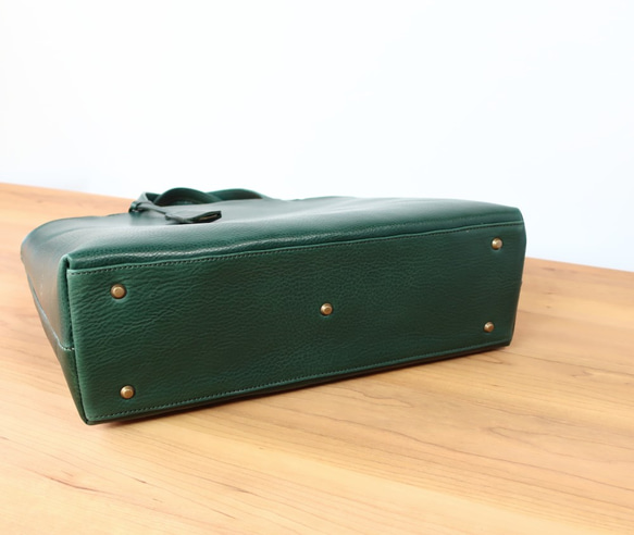A4尺寸手提袋（L）☆彡意大利Bucketta皮革ver·訂單生產 第9張的照片