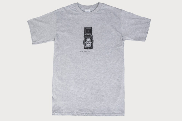 T-Shirt ：Vintage Cmera Yashica-12 TLR （Black/Gray Colors） 1枚目の画像