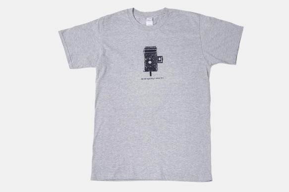 T-Shirt：Vintage Camera Agfa Billy II（Black/Gray Colors） 2枚目の画像