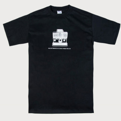 短袖T恤：Polaroid SX70 Sonar（黑色/灰色T可選） 第1張的照片