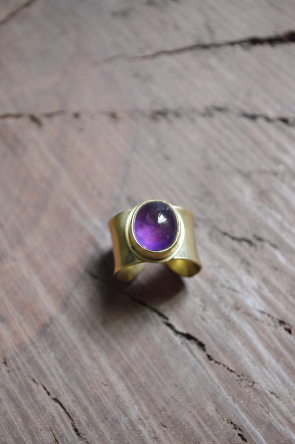 簡單系列-紫水晶‧黃銅‧寬版開放戒圍戒指 第7張的照片