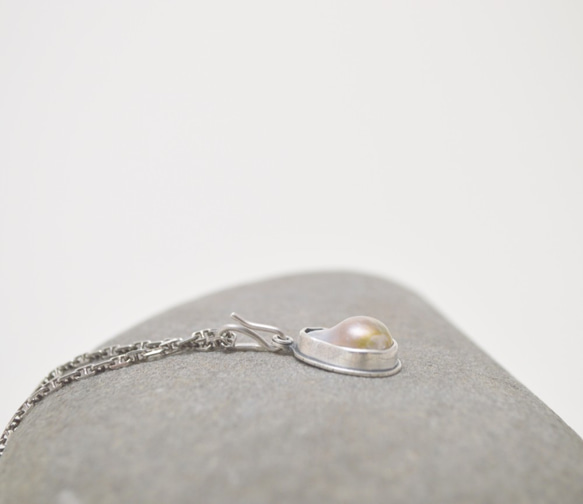 簡單小石系列-巴洛克珍珠‧硫化純銀項鍊‧#4 第3張的照片