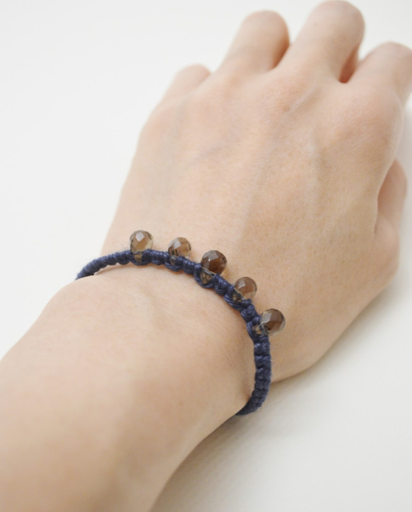 編繩系列- 藍色1‧煙水晶‧手工黃銅扣‧麻繩編織手環 第10張的照片