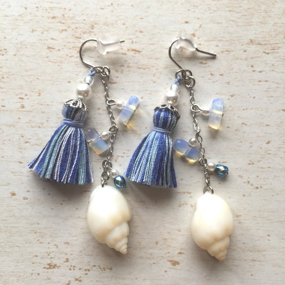 艶々˚✧₊ブラウンシェルの3連ピアス♡ ハンドメイド sayusayu様オーダー♡タッシェルぶら下がりピアス&braid stoneブレス